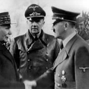 Qui, le maréchal PETAIN, rencontrera le 22 octobre 1940 à MONTOIRE ?